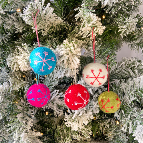Set of snowflake felt bauble christmas decorations