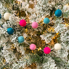 Load image into Gallery viewer, Felt garland - Joy - Joy Homewares
