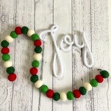 Load image into Gallery viewer, Felt garland - traditional - Joy Homewares
