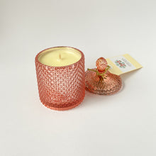 Load image into Gallery viewer, Rose gold candle jar with vanilla spice scent
